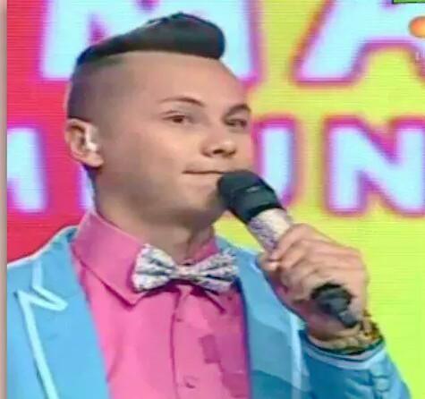 cungkringers_id's tweet photo. Mukamu ya ampun gemes bgt.. cubit sini pipi chubbynya @dhikacungkring #LaAcademiaJr2 @SCTV_ http://t.co/fg5M0cNXsl