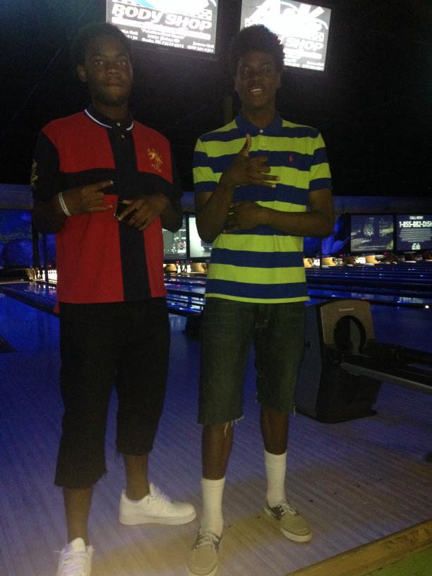 Qdothoncho's tweet photo. Me and bro #hogpin http://t.co/xPSEf5ITRC