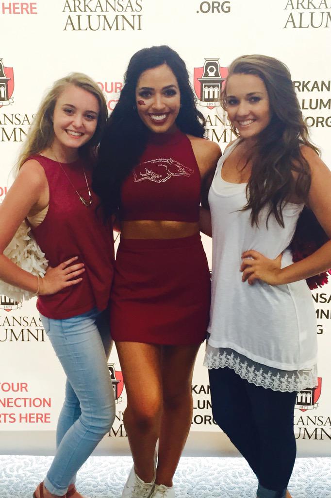 lisadean1's tweet photo. Loved getting to cheer on our favorite   #razorbackpom @maddie_ramirez_w/ @kennedyann98 @maddyycollins! http://t.co/FuEhZdRrpM