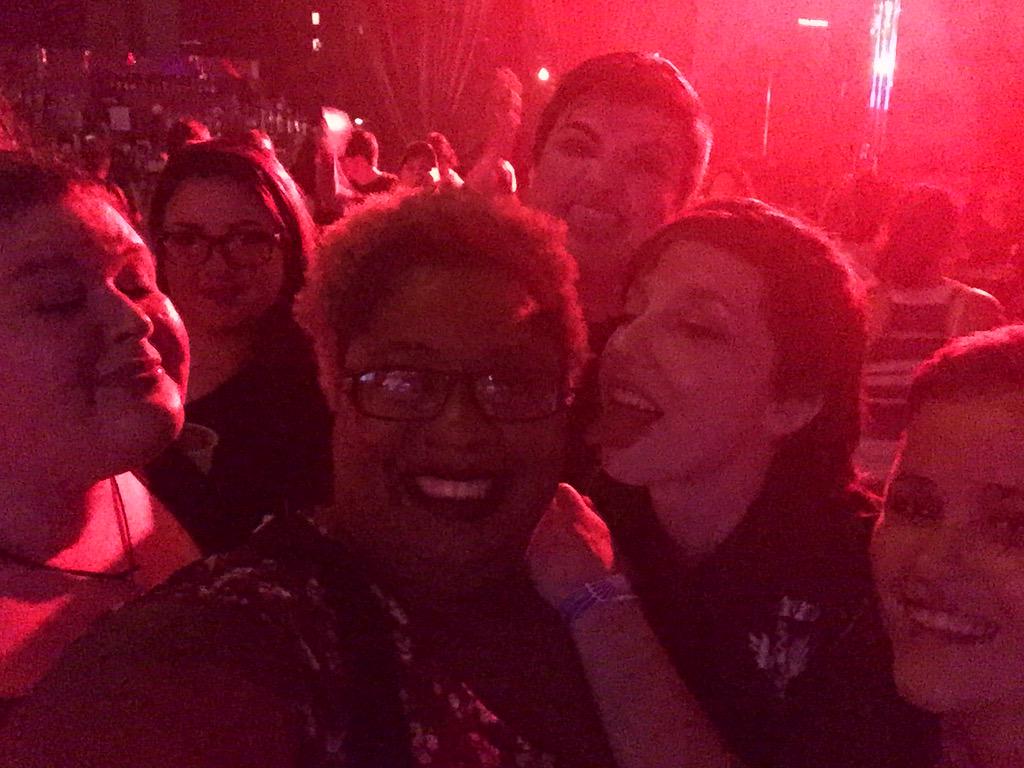 FleurAllureNola's tweet photo. #SquadGoals #grrlspot http://t.co/EBnS0v8bnx