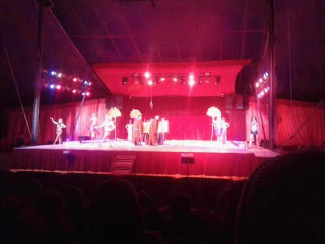 Tremenda presentación en Llay Llay,del <a href="/circoacuatico/">CIRCOACUATICOSHIELO</a>