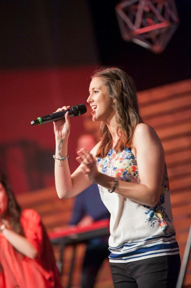 miss_Jem's tweet photo. One of my passions. #singing #church #praiseandworship http://t.co/d3IfbWmwiE