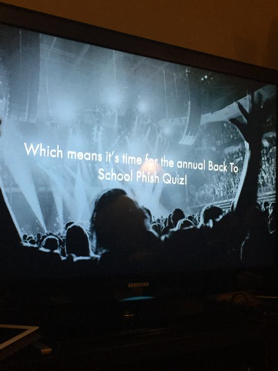 melissa49's tweet image. We&apos;re gonna rock this!! #phish #setbreak 😄🐠💜