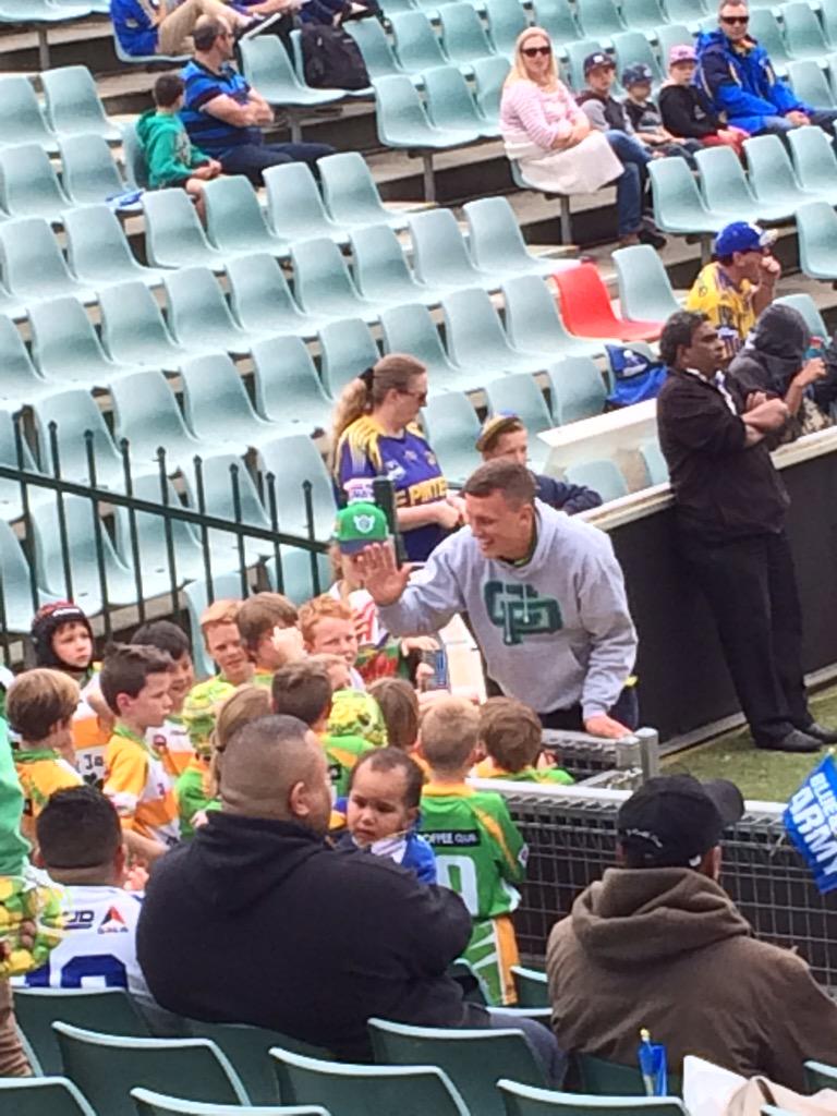 .<a href="/jackie_boii4/">Jack wighton</a> Wighton, man of the people! Love your work <a href="/RaidersCanberra/">Canberra Raiders</a>