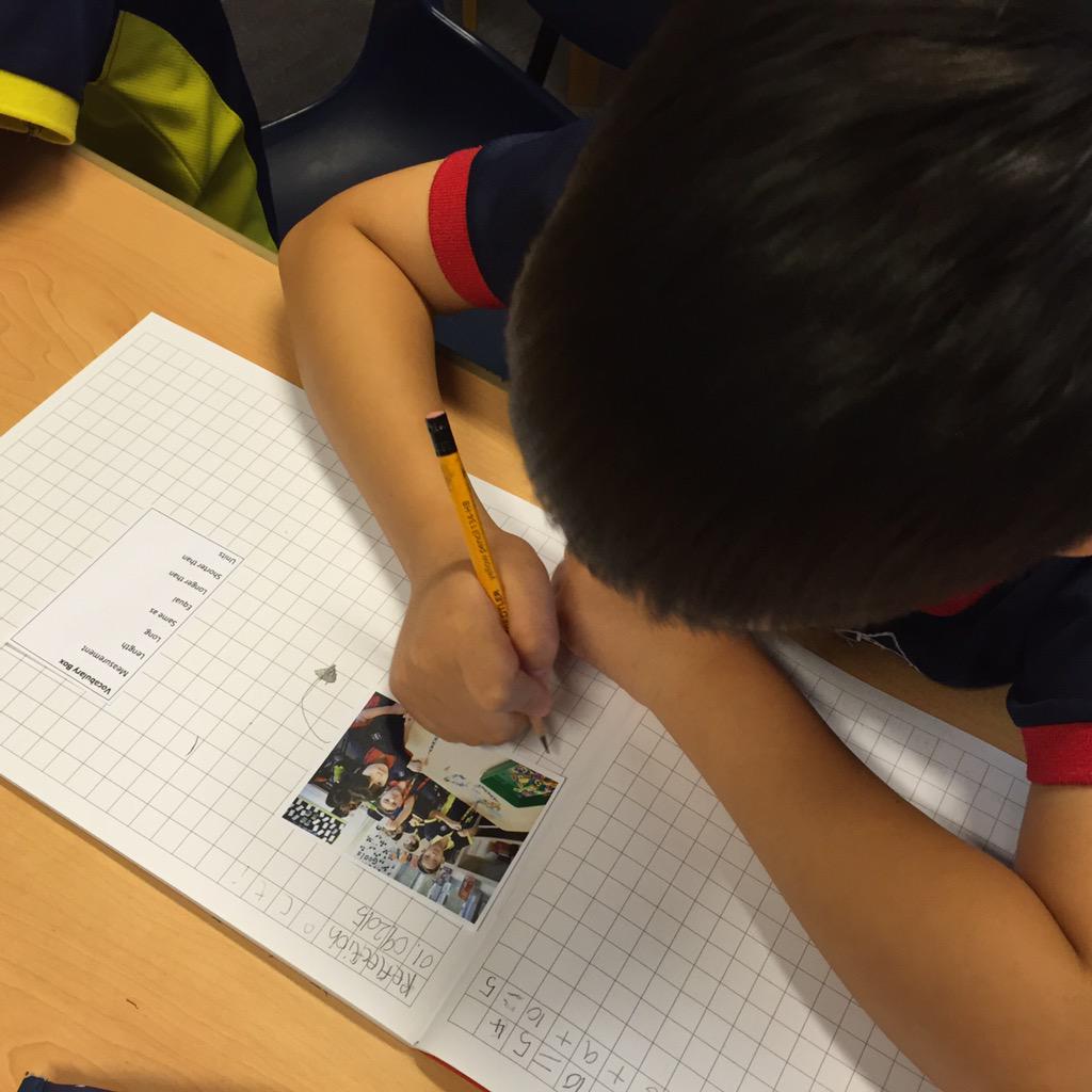 monaahk's tweet photo. @QuarryBaySchool Reflecting on our learning is important. What did we learn, how and why? Great journaling Y3 #ibpyp http://t.co/uGDvQGSOPp