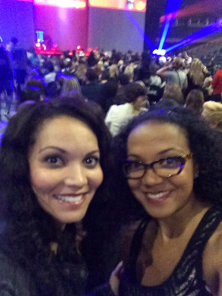 zanabootie's tweet photo. #unbreakableEdmonton http://t.co/q24u4VVCxQ