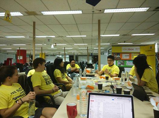 LeanKL's tweet photo. Code Ar.my, Qraved, Kitabisa, Ydigital, Go-Jek, Happy5, Rupawa, KVB, Touchten, and more at 1 table! #LeanJKT http://t.co/IViRADpF98