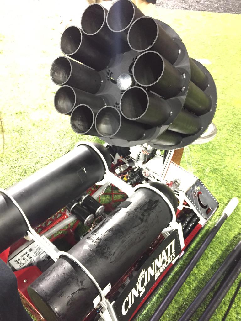 WYipJD's tweet photo. Close-up of Tshirt cannon in action @uofcincy @Iamogg16 @ogg_adam @rayfrank144 @GoBEARCATS @PrezOno http://t.co/hyr71pbIlz