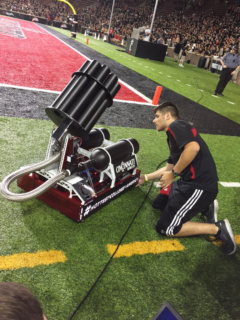WYipJD's tweet photo. Close-up of Tshirt cannon in action @uofcincy @Iamogg16 @ogg_adam @rayfrank144 @GoBEARCATS @PrezOno http://t.co/hyr71pbIlz