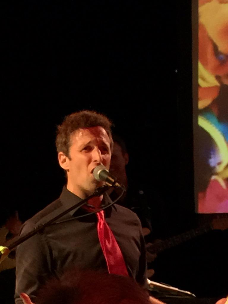 dianneinlv's tweet photo. #OddSocks #martinkaye @art square theatre fabulous talent amusing entertaining life story. Original songs great http://t.co/K0JwvFtcrZ