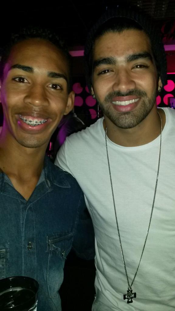 Eupatricks's tweet photo. @DilsinhoOficial  #premiomultishow2015  pura simpatia. http://t.co/EyvoYqhnBL