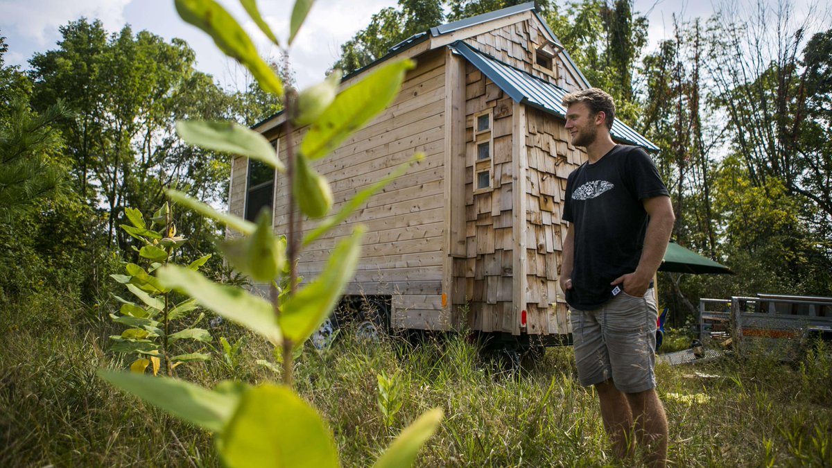FoxNews's tweet photo. University of Michigan student builds, lives in tiny house to save money http://t.co/BXjnUz783E http://t.co/owKas4f4mJ