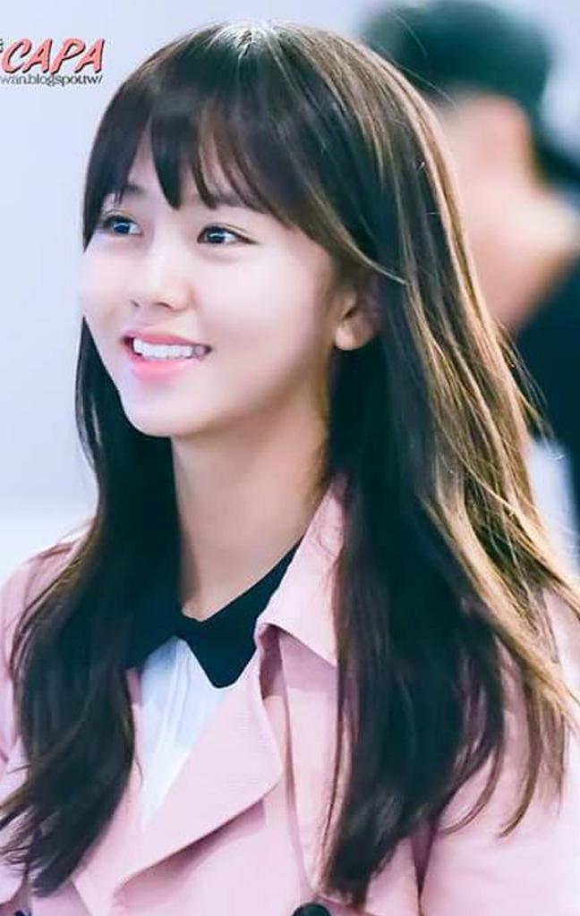 hellokimsohyun's tweet photo. 3박4일동안 대만에서 좋은 추억 만들고 가 정말 행복해요♥ 맛있는것도 많이 먹고 좋은 곳도 가보고 또 마지막까지 마중나와 주신 KSHTAIWAN팬분들께 정말 감사드려요~ 또 올게요~ http://t.co/kGj694JptR