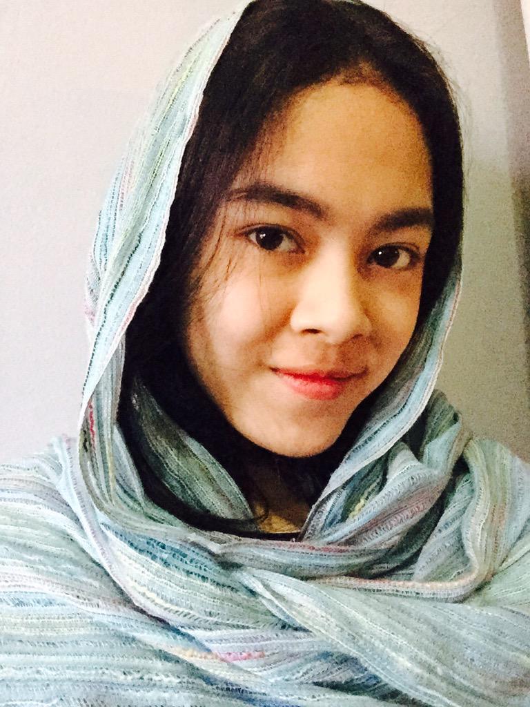 7 harian aki 🙏🏻😊
aki yang tenang ya disana,terima dia di sisi Mu ya allah amiinn 😇🙏🏻