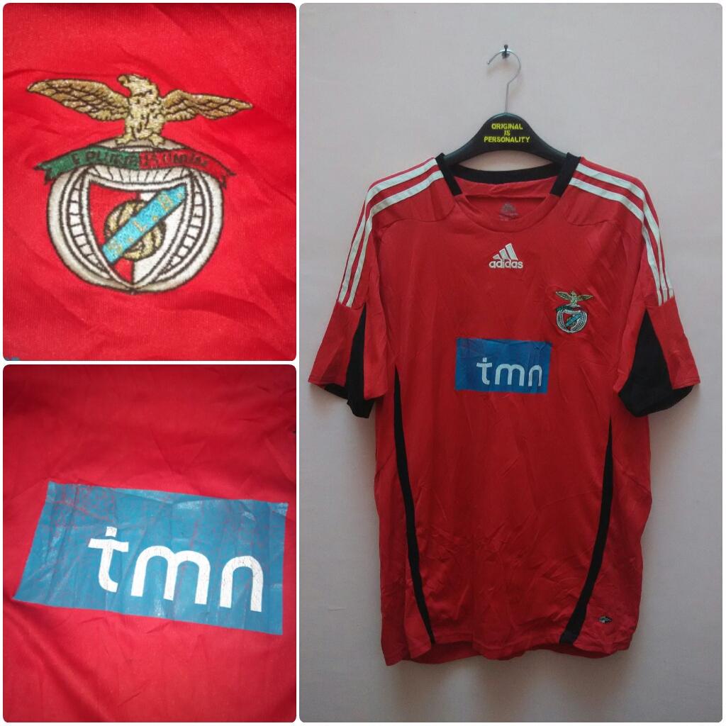 Jersey_SMG's tweet photo. #LJS8
SL Benfica Home 08/09
Size XL
(74x56cm)

Good Condition 😍 http://t.co/jIyUfQgeXj