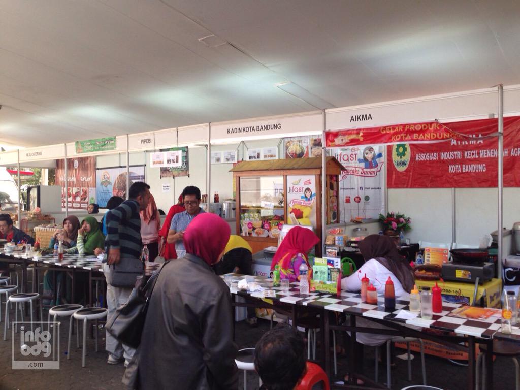 infobdg's tweet photo. Hari terakhir #WuBIFest! Jgn sampai kelewatan. Ada kupon tiap pembelian &amp; dptkn grand prize sepeda motor - @WUBIFEST http://t.co/Xl7VN4X9Iq