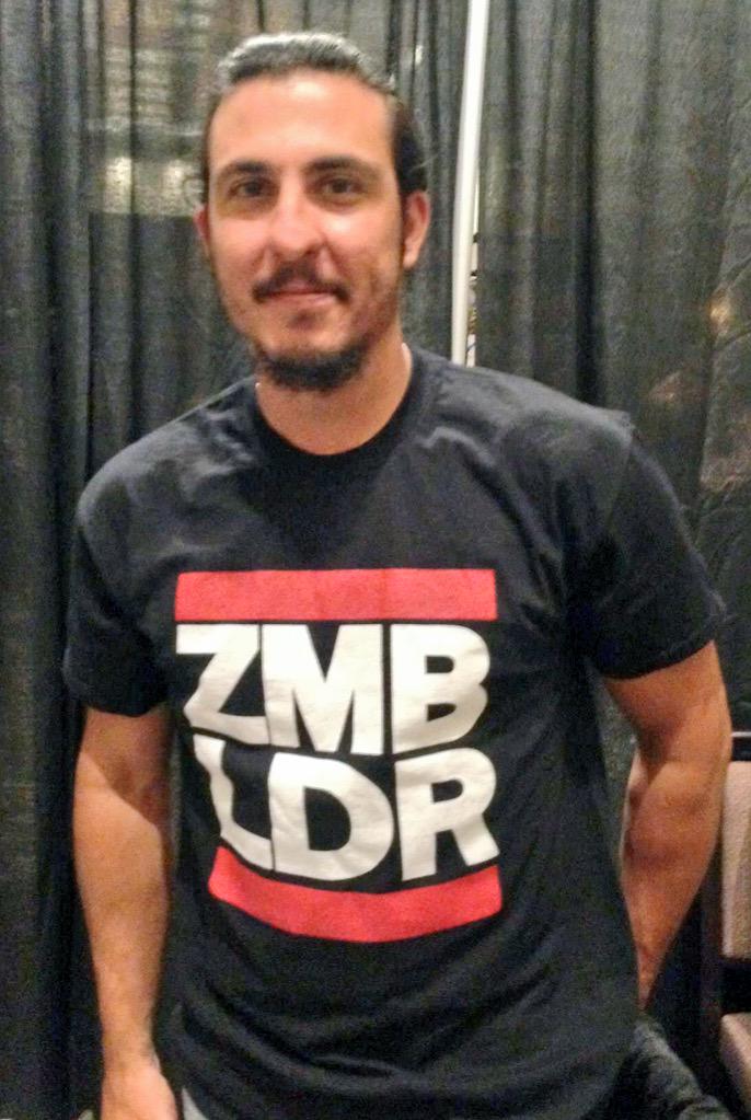 ZombieLeader1's tweet photo. @Nicksgomez Preach! @WalkrStalkrCon Boston 2014. #WSC2014 #wscboston #zombieleader #nickgomez #TWDFamily #twd http://t.co/7WagavSdsk