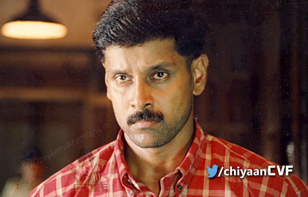 Chiyaan Vikram reveals why he accepted Mani Ratnam's Ponniyin Selvan -  India Today