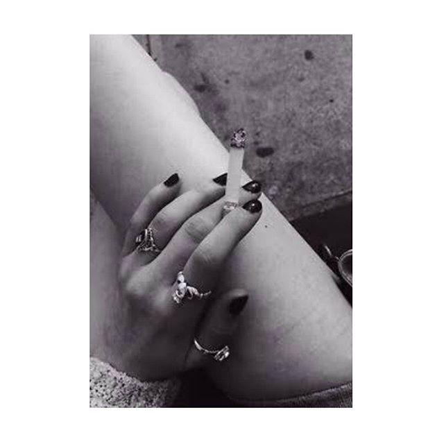 Chatchatcatcat's tweet image. #smokee #weed #love #graffiti #siamese #high #tokyo #japangraffiti #japan #shochikubai #tattoos #stoner #gay #qp #i…