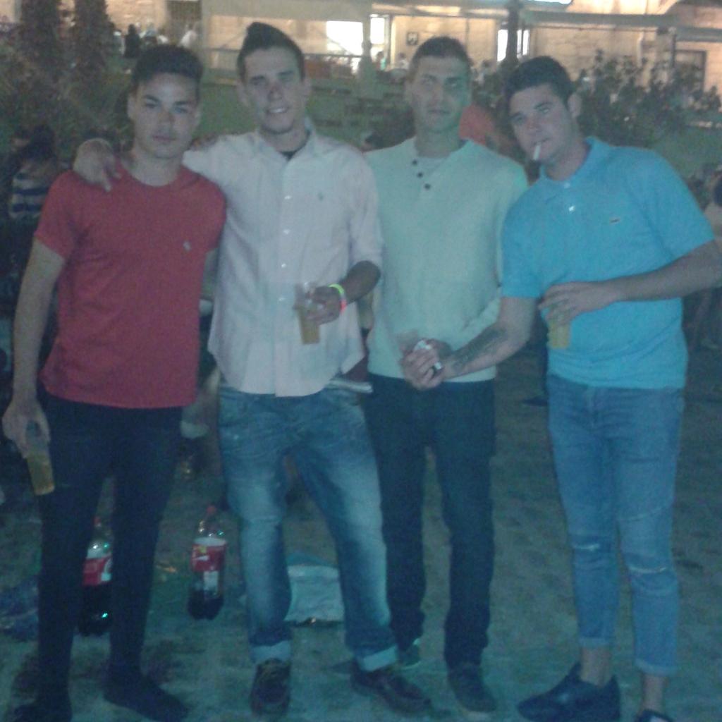 Angelgallego7 tweet picture
