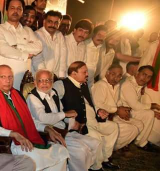 PTIAJK's tweet photo. Yedterday  @ #PTI kissan convention Hafizabad with @ChMSarwar @EjazChaudhary http://t.co/tHaS9GBCdh