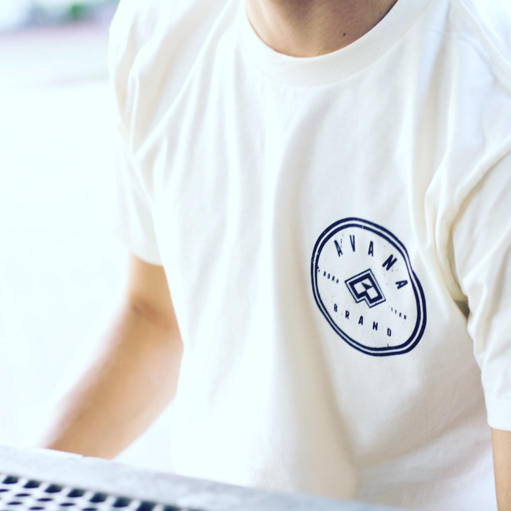 AvanaBrand's tweet photo. Check out the born afar tee, available in two colors, only on http://t.co/Rl9cfimBKE

#avana #welcometoavana http://t.co/7ioGgoOVyI