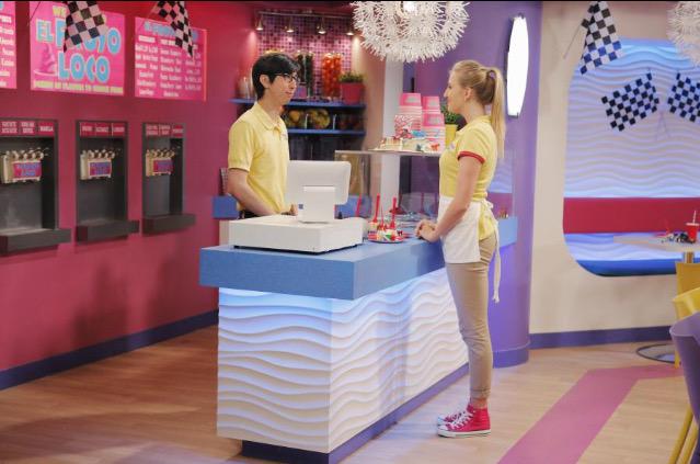 VeronicaDunne's tweet photo. K.C. Undercover Season 1 - Episode 21 ‘Runaway Robot’ | Monday, September 7, 2015 at 7:00-8:00pm. Marisa has a job?! http://t.co/pAPERlOU9G