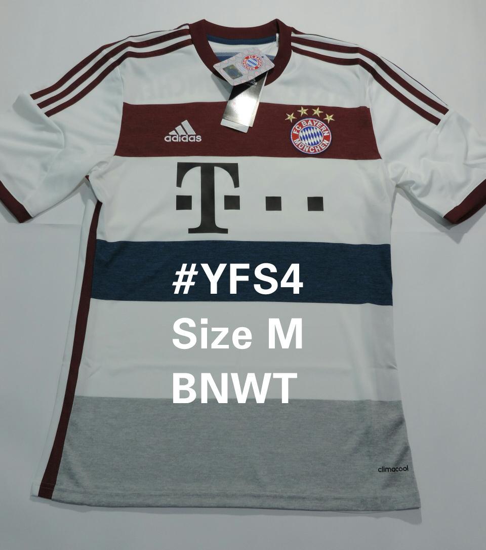 yapfootball's tweet photo. #YFS4 Bayern Muenchen Away 2014-15
Size M
BNWT
Kain juara bundesliga 2014-15, design mantap http://t.co/2lWBwzJBNM