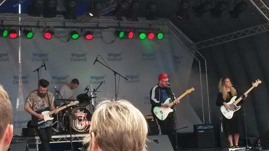 InvisibleDucks's tweet photo. Excited much! We will playing up there soon @alljoinjack @Wigan10K @WigToday @WiganCouncil  #wigan10k http://t.co/G8APBTa3FD