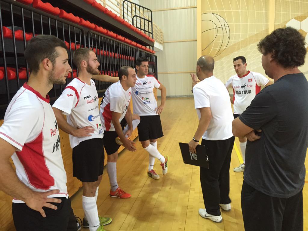 AD_FUENMAYOR's tweet photo. "Copa San Mateo" A.D.FUENMAYOR 3-TURBO BOX 2 (Pamplona) Pasamos a la Semifinal. http://t.co/SG20KIwvMt