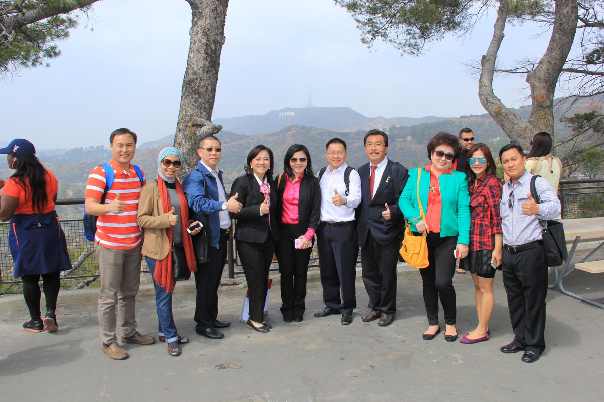 LHilmi's tweet image. Down town LA.......with josh altman