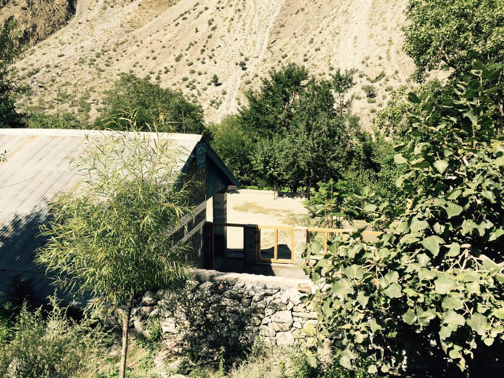 MAFrancheUN's tweet photo. Amazing work by GLOF project to org comm; prepare for floods to protect assets Golein Valley #Chittal #KP today http://t.co/AD5YvrLTXp