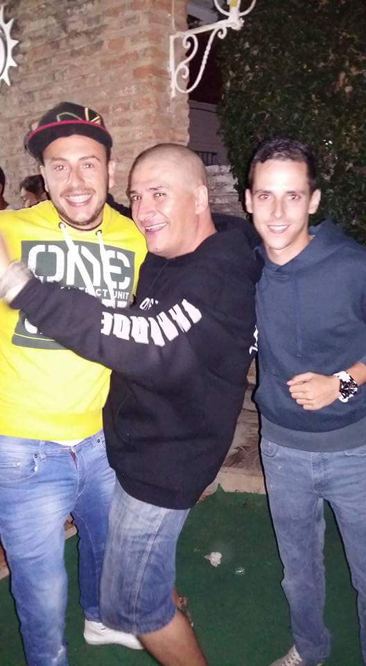 SoundBeachSpain's tweet photo. HAPPY BIRTHDAY BOSS! โ๐
@Dj_Rasco @SoundBeachSpain @SelectaBreaks
#Rasco #SoundBeach #Basspool #SelectaBreaksFamily http://t.co/7P9nySIkEY