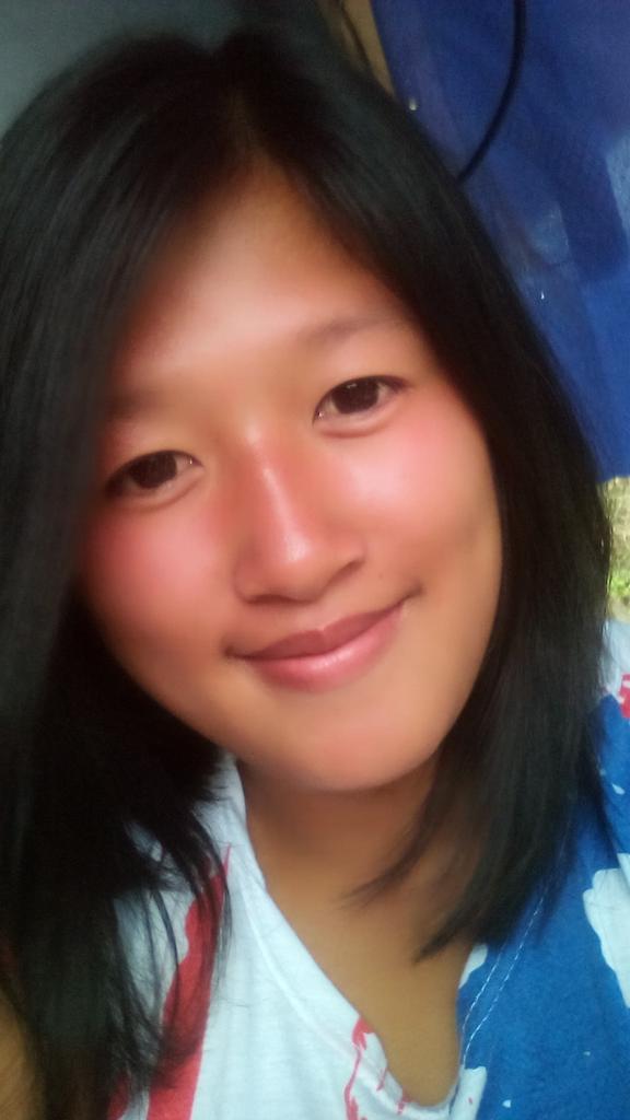 linachutt tweet picture