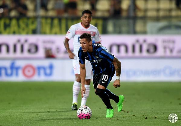 Inter_id's tweet photo. Total 25 persen tembakan @sjovetic bersarang di gawang lawan. #INTERNESIA http://t.co/0fWEV9OVMT