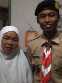 Ajibaeeee's tweet photo. #IdolakuOrtuku @kwarnas ini pahlawan tanpa tanda jasaku,berkat beliau sya seperti skrg, #HariPramuka54 thx Mom :* http://t.co/ZvpZ2G41jV