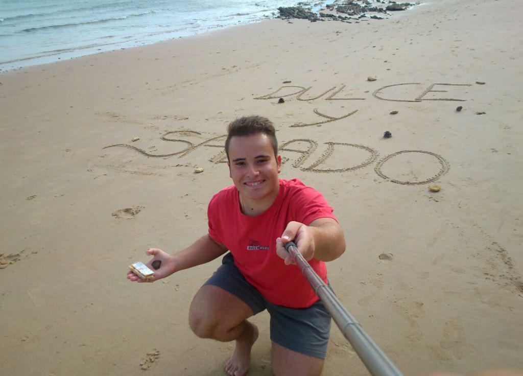 Javito__99's tweet photo. Barbate, "Paraíso de Sabores"...🌴☀🐚
#barbatedulceysalada http://t.co/mQNbExgFpw