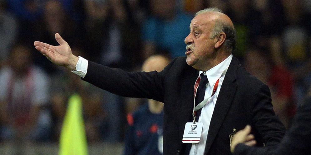 Bolanet's tweet photo. http://t.co/8Y6lNJV3nx | Cemooh Pique, Del Bosque Serang Fans Spanyol http://t.co/MYW2jGi5RB