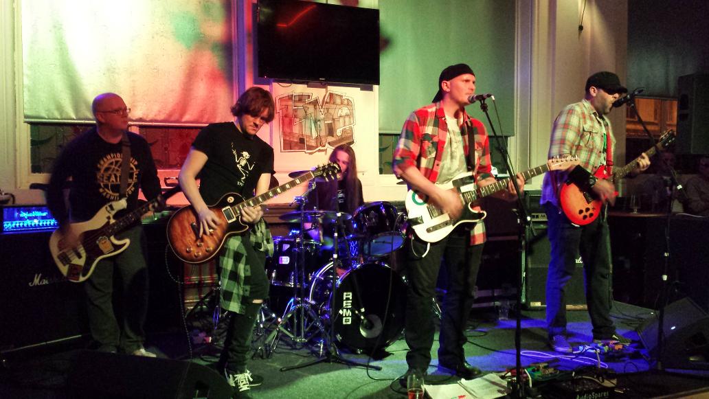 vicfenton21's tweet photo. @pearlscamband
@papalanga @Tandovski @Armstrong81M
#bankchambers #stockport http://t.co/cVpU9zOJqV