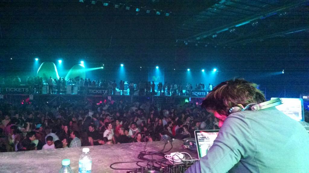 Powerplayshows's tweet photo. #FIESTAPLUS @MguerreroDj #Losbonnitos @LosBonnitos @MinCulturaMza @MendozaCHIC @francopisi @pilugodoy http://t.co/erJhS0GWQz