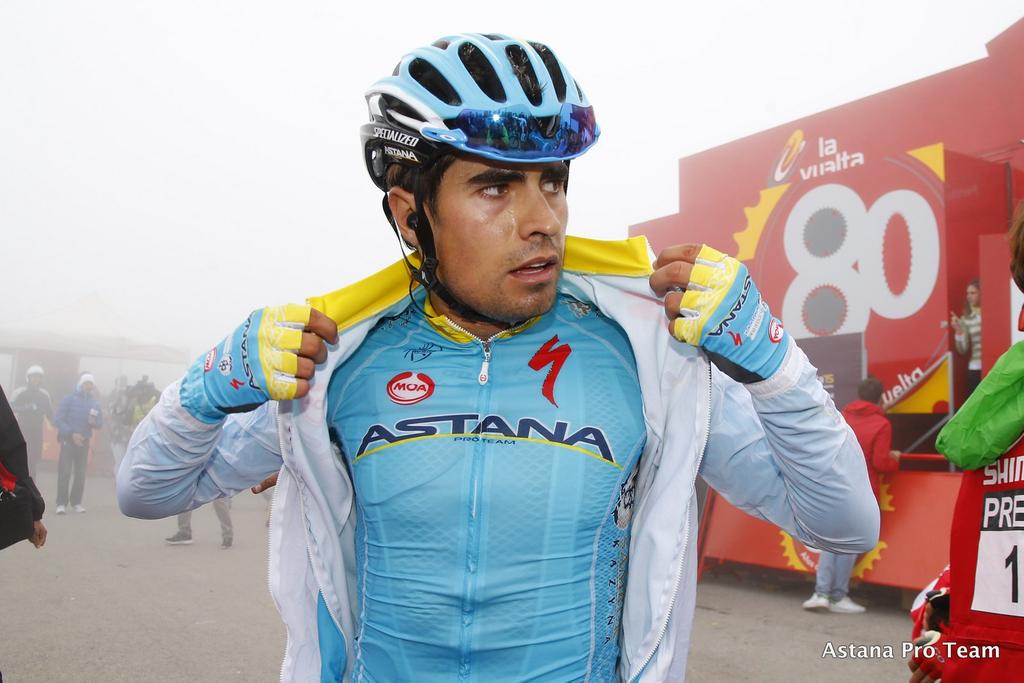 XDSAstanaTeam's tweet photo. Finish line ST14 #LV2015 @bettiniphoto http://t.co/hbbXDS5UJG