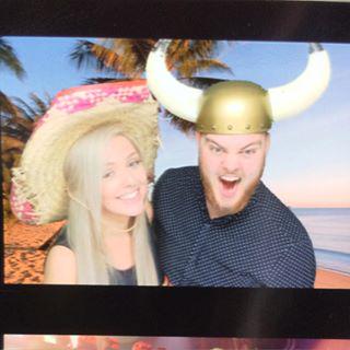 JonnieEdwards88's tweet photo. Photo booth your youth! http://t.co/AcENry21TK