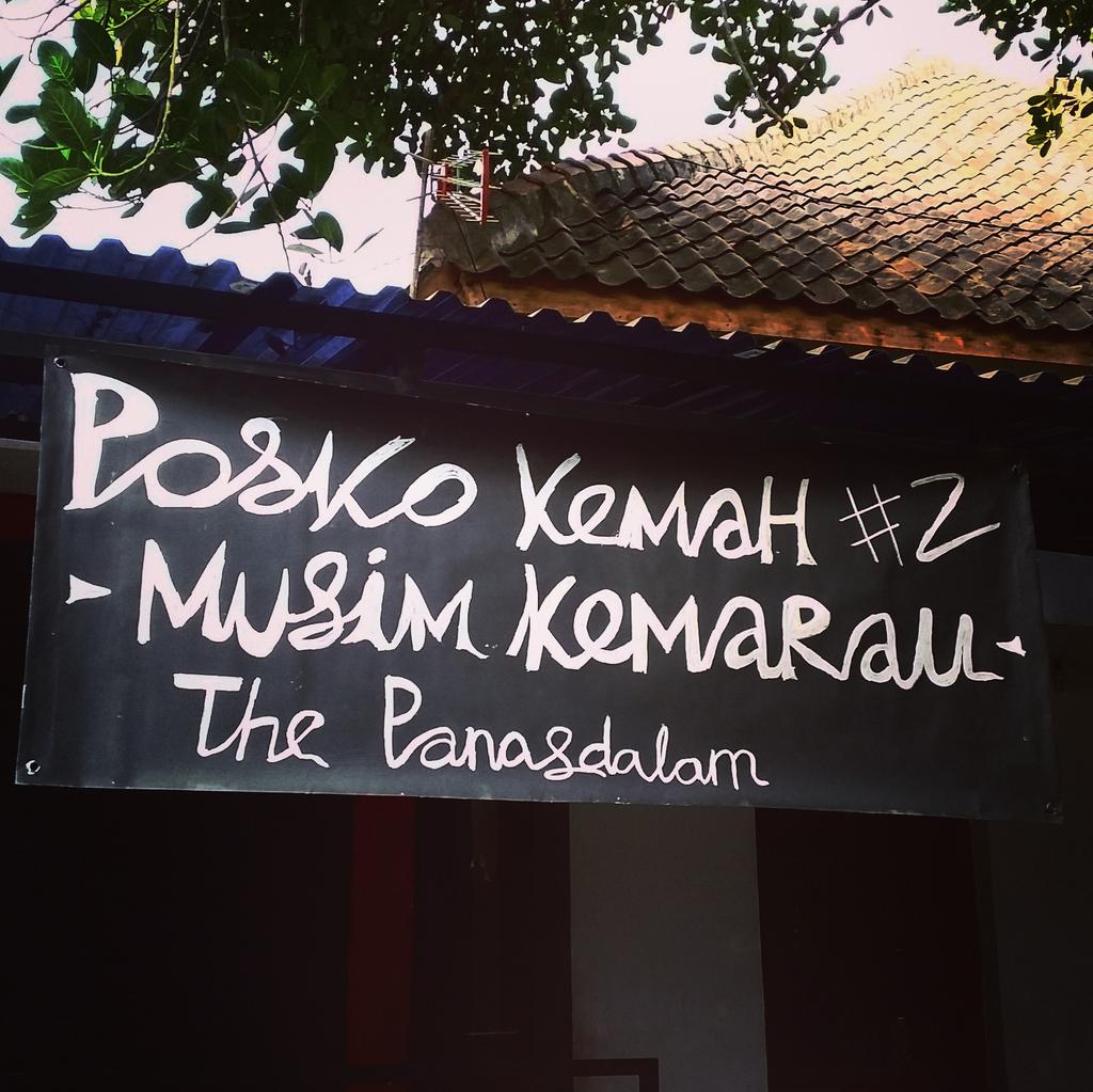 urinoir_co_ltd's tweet photo. Buat yang lagi di Bandung bisa daftar langsung Kemah Musim Kemarau #2 nya ke Rmh The Panasdalam Jl.Ambon No.8 Bdg http://t.co/r3OXHDeFVm