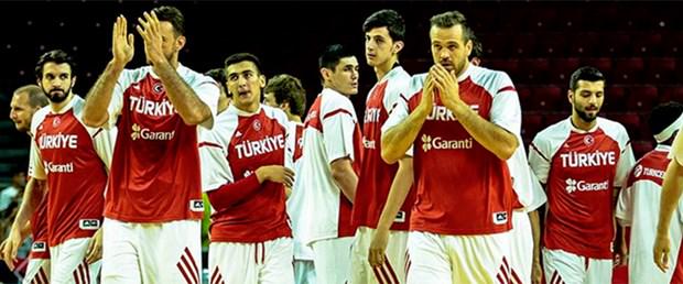 58 yıl sonra gelen bu müthiş galibiyet için tebrikler. Emeğinize sağlık arkadaşlar! #EuroBasket2015 #12DevAdam