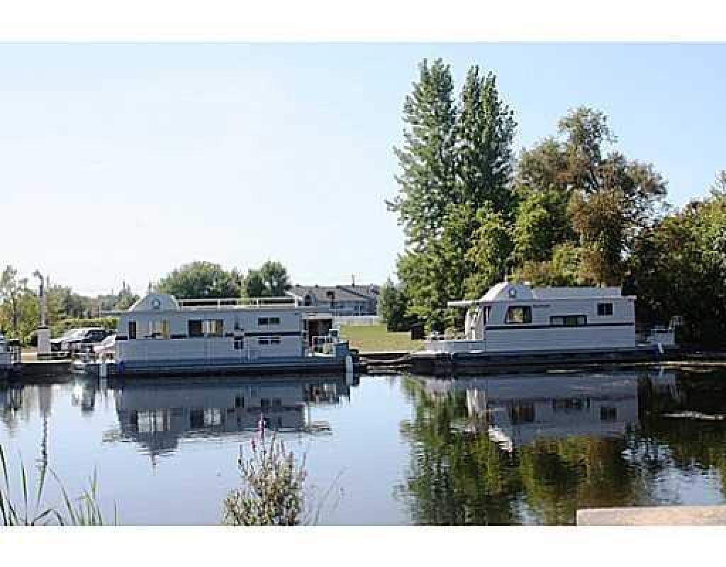 See a virtual tour of our listing on 62 Lombard St #SmithsFalls #ON tour.circlepix.com/home/67ULXH #realestate