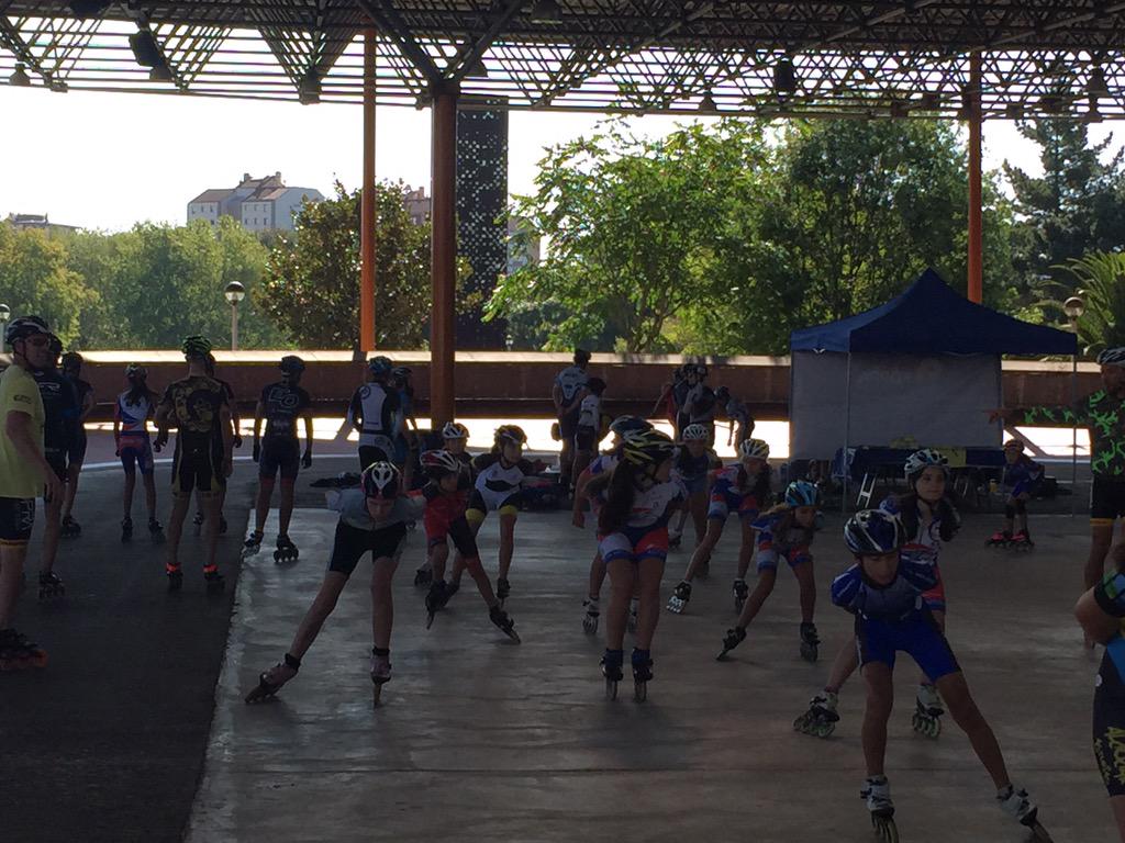 Siguen trabajando los patinadores, mucha intensidad en el ultimo día de clinic