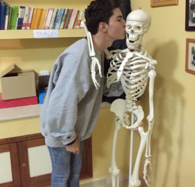 jdomreactions's tweet photo. yo esperando al amor de mi vida: http://t.co/gEt7UKs1k7