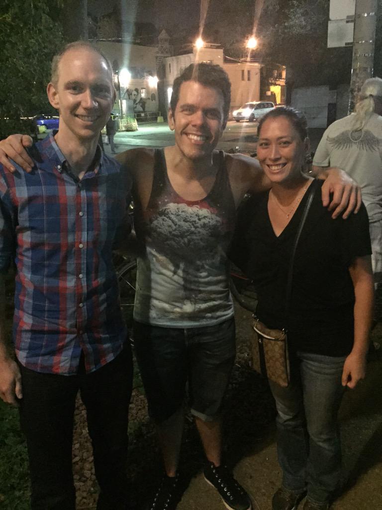 JeffreyTimmons's tweet photo. @PerezHilton it was great meeting you the other night. Wishing you &amp; the @fullhouseTO cast an awesome run in NYC. :) http://t.co/fyCiKj7G3a