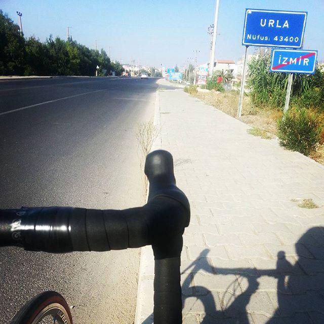 NicheEscapes's tweet photo. Credit @bastanadam via IG #nicheescapes #merida #shimano #sram #kipeo #sigma #ultegra #cycling #cyclist #roadbiking… http://t.co/hU2RYS4r1Y