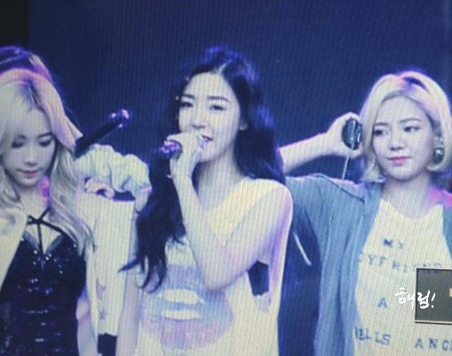 [PIC][06-09-2015]Hình ảnh mới nhất từ "DMC DJ CONCERT" của SNSD và MC Sunny - Page 5 CONdNQuUEAEMh6I